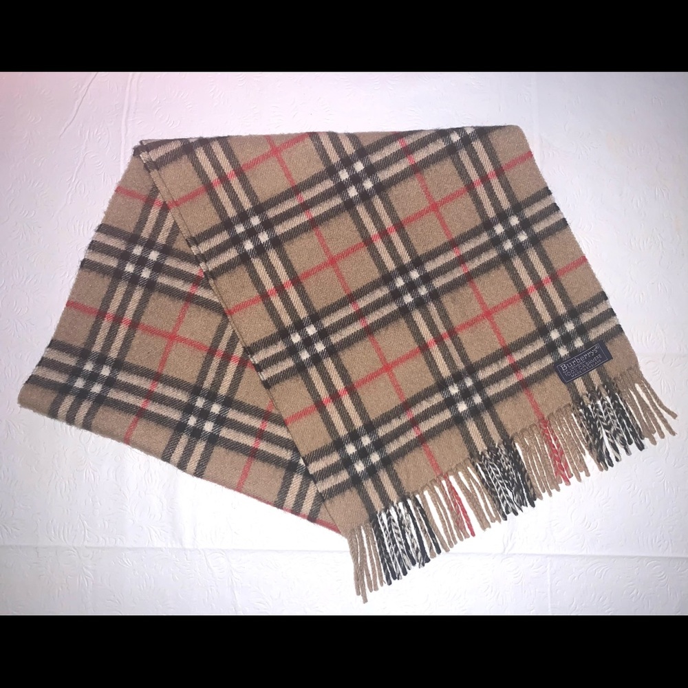 Burberrys 100% Cashmere Vintage Nova Check Scarf